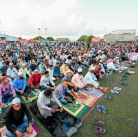 އިސްލާމީ އުންމަތް ނިކަމެތިވަނީ ނަބިއްޔާގެ އެންގެވުންތަކާ ދުރުހެލިވުން: އީދު ހުތުބާ