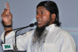 ޝެެއިހް ފަރީދުގެ މައްޗަށް ރާއްޖޭގެ ހުރިހާ ރަށެއްގައި ކަށު ނަމާދުކޮށްފި