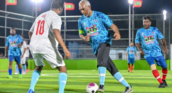ރައީސް ޑރ. މުއިއްޒާއި ފީފާގެ ރައީސް ބައިވެރިވާ ފުޓްބޯޅަ މެޗެއް މާދަމާ ބާއްވަން ނިންމައިފި