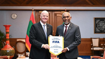 ރައީސް ޑރ. މުއިއްޒާއި ފީފާގެ ރައީސް ރާއްޖޭގެ ފުޓުބޯޅަ އާއި ބެހޭ ހާއްސަ މަސްވަރާތަކެއް ކުރައްވައިފި