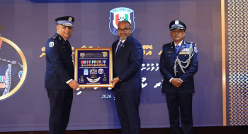 މަގާމުން ވަކިވެވަޑައިގެންނެވި ކުރީގެ ސީޕީ ނަވީންގެ ހިދުމަތުގެ އަގު ވަޒަންކޮށްފި